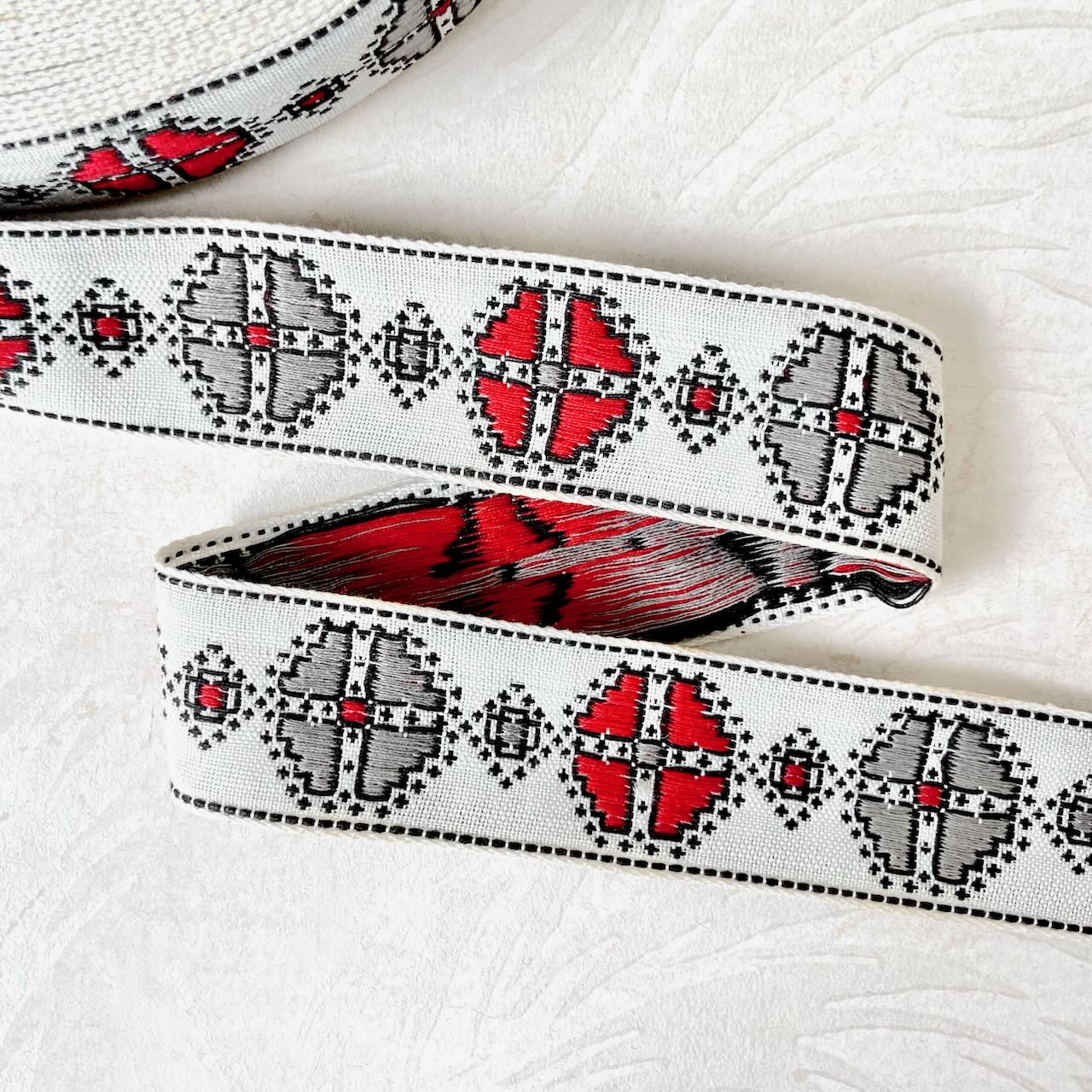     Octagon_Diamond_Jacquard_Ribbon