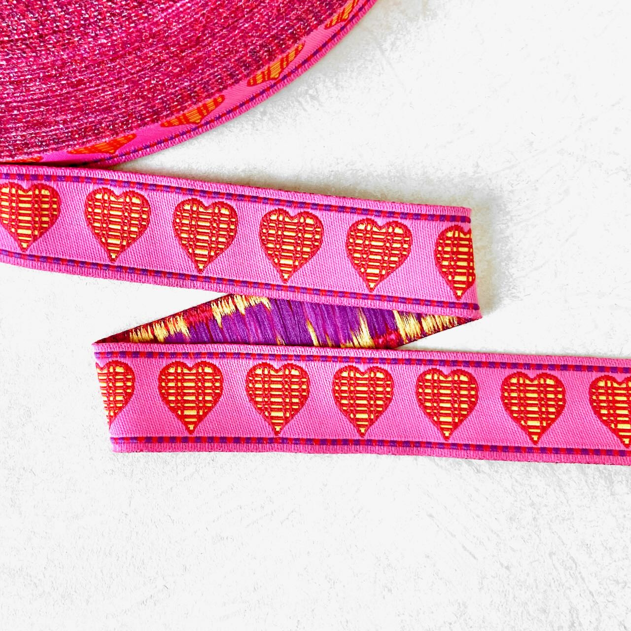       Plaid_Heart_Jacquard_Ribbon