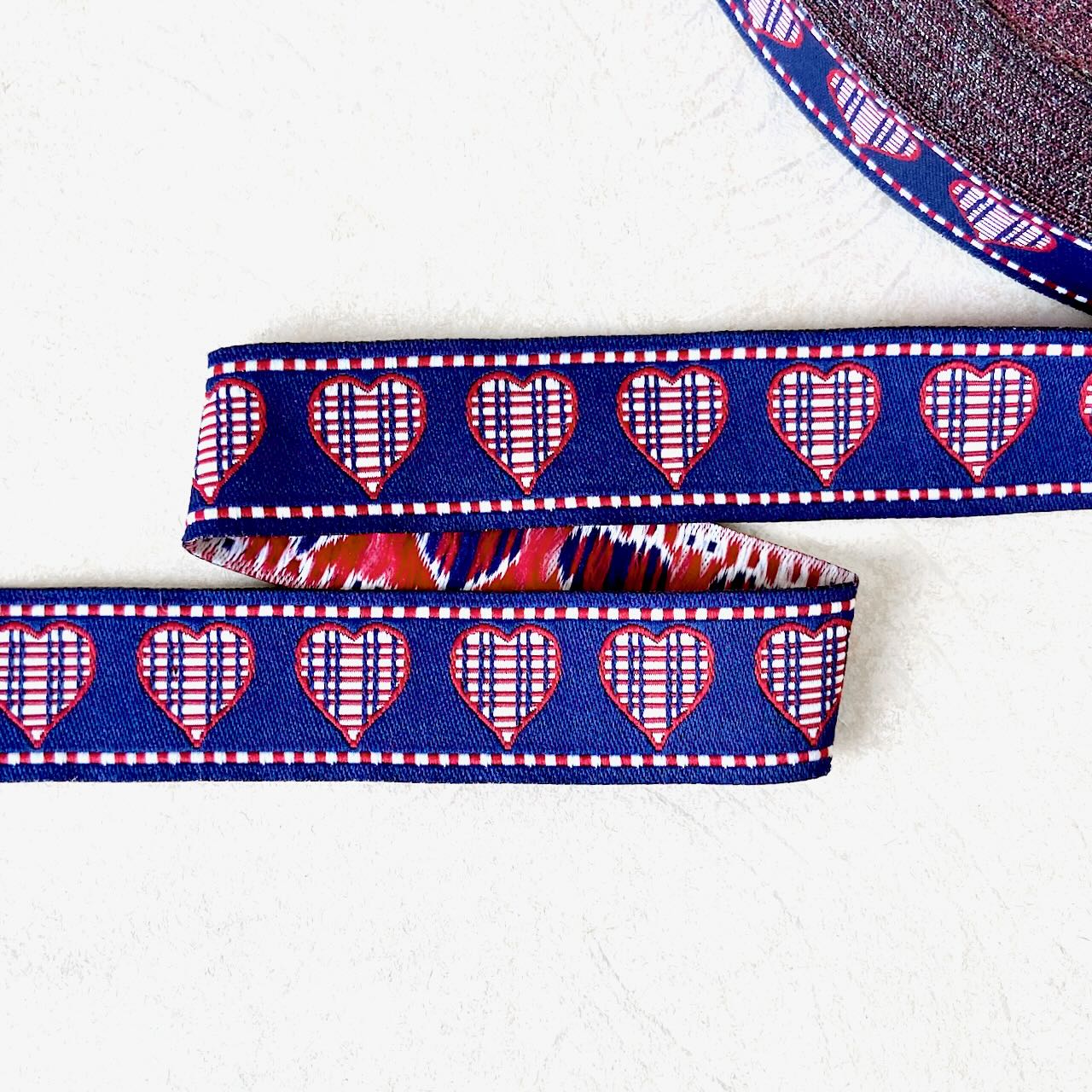       Plaid_Heart_Jacquard_Ribbon