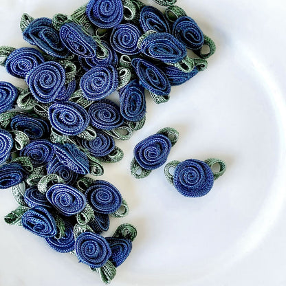     Rayon_Rolled_Rose