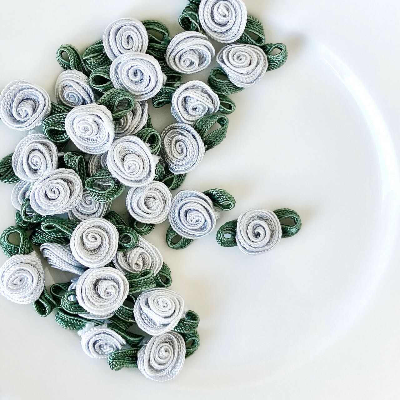    Rayon_Rolled_Rose