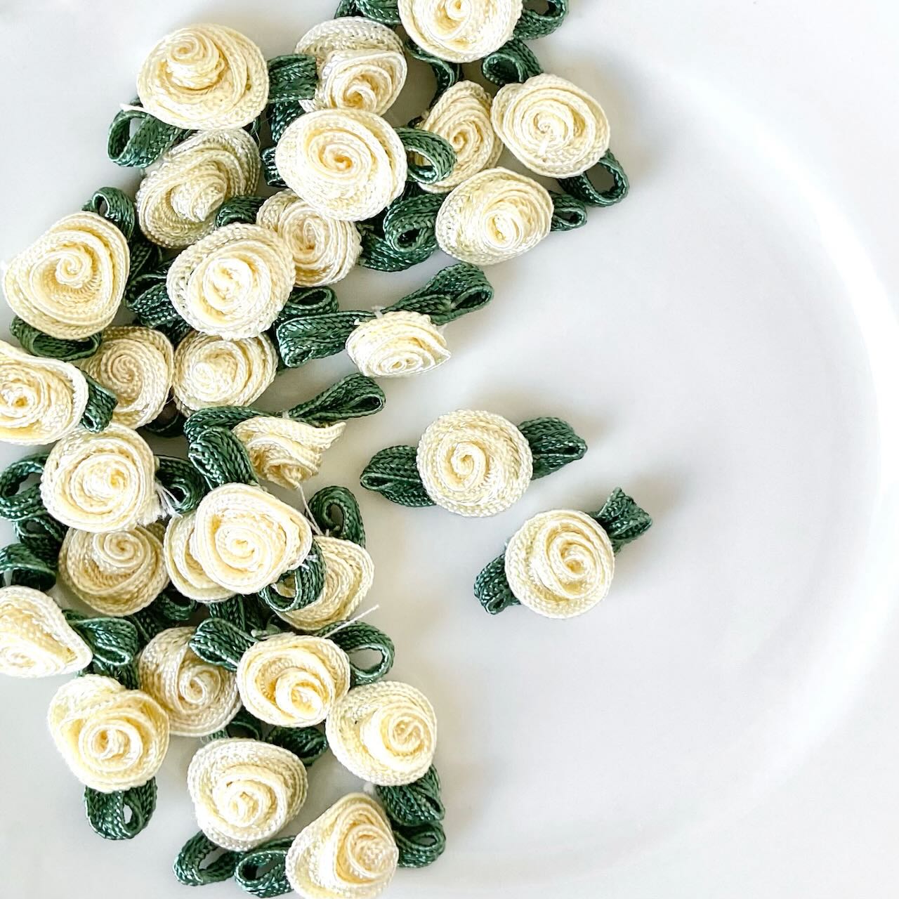     Rayon_Rolled_Rose