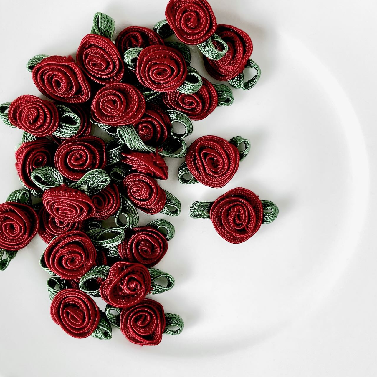     Rayon_Rolled_Rose