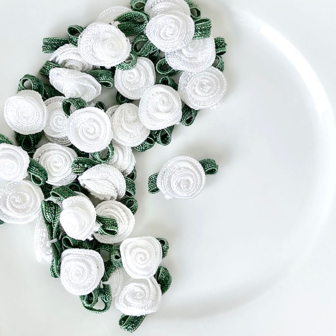     Rayon_Rolled_Rose