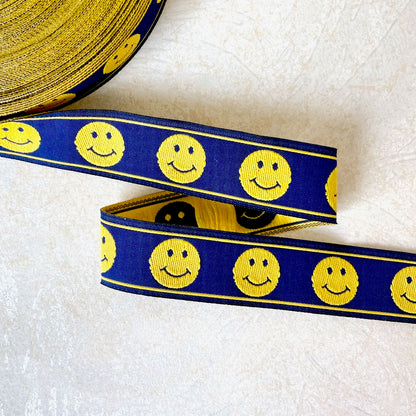     Smiley_Face_Jacquard_Ribbon