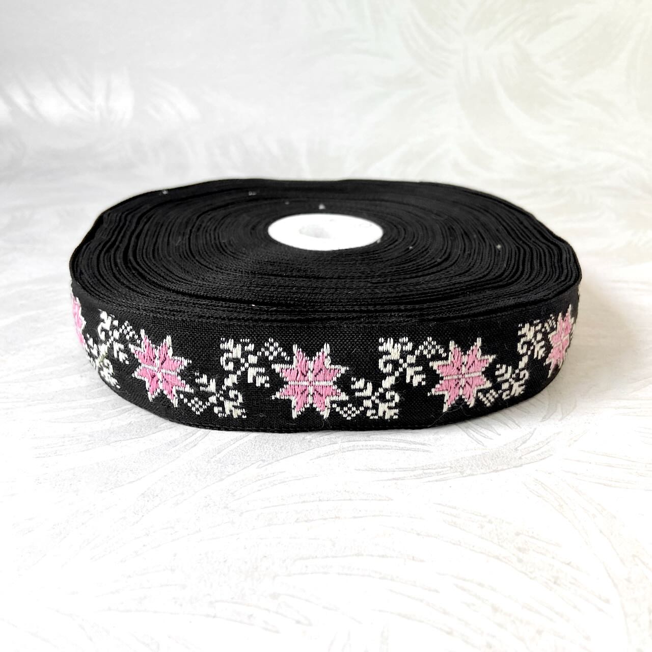    Starburst_Jacquard_Ribbon