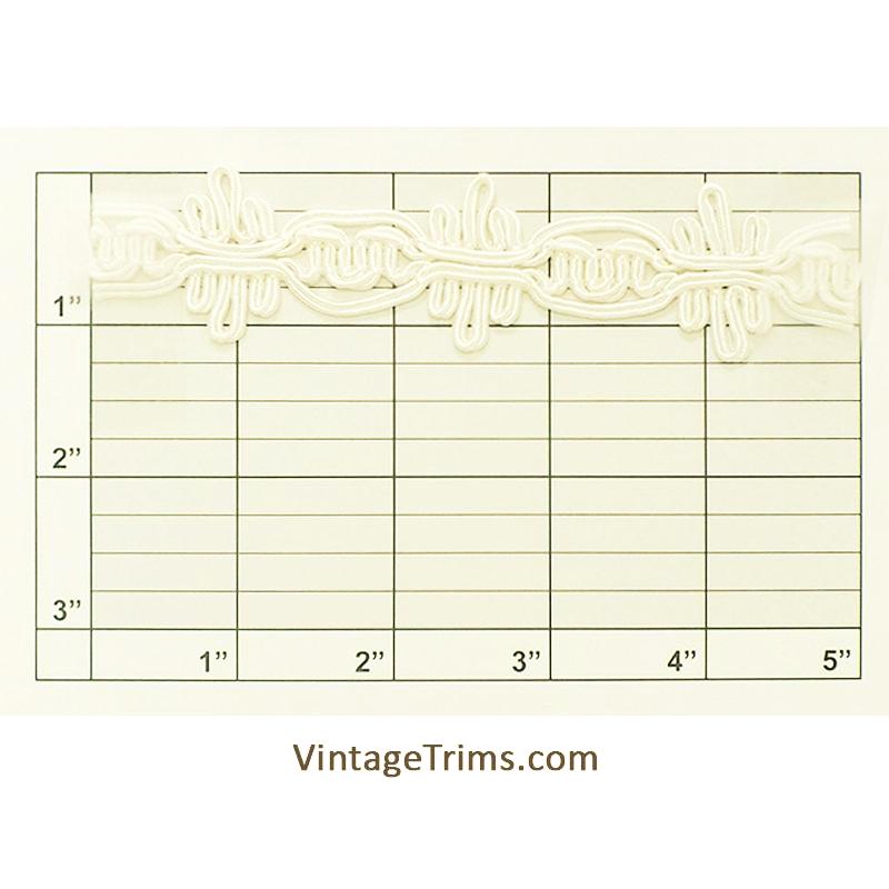 Scalloped Loop Braid 1-1/8"