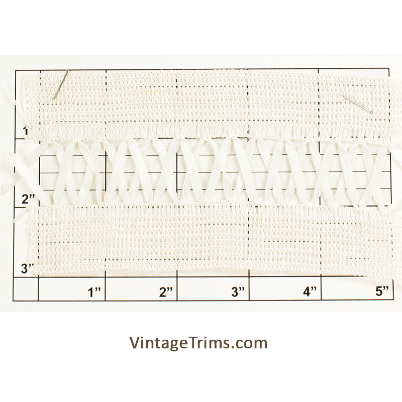 Braid w/X Inset 2-7/8" (Per Yard) White