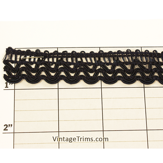 Scallop & Zig Zag Decorative Braid 3/4"  Navy