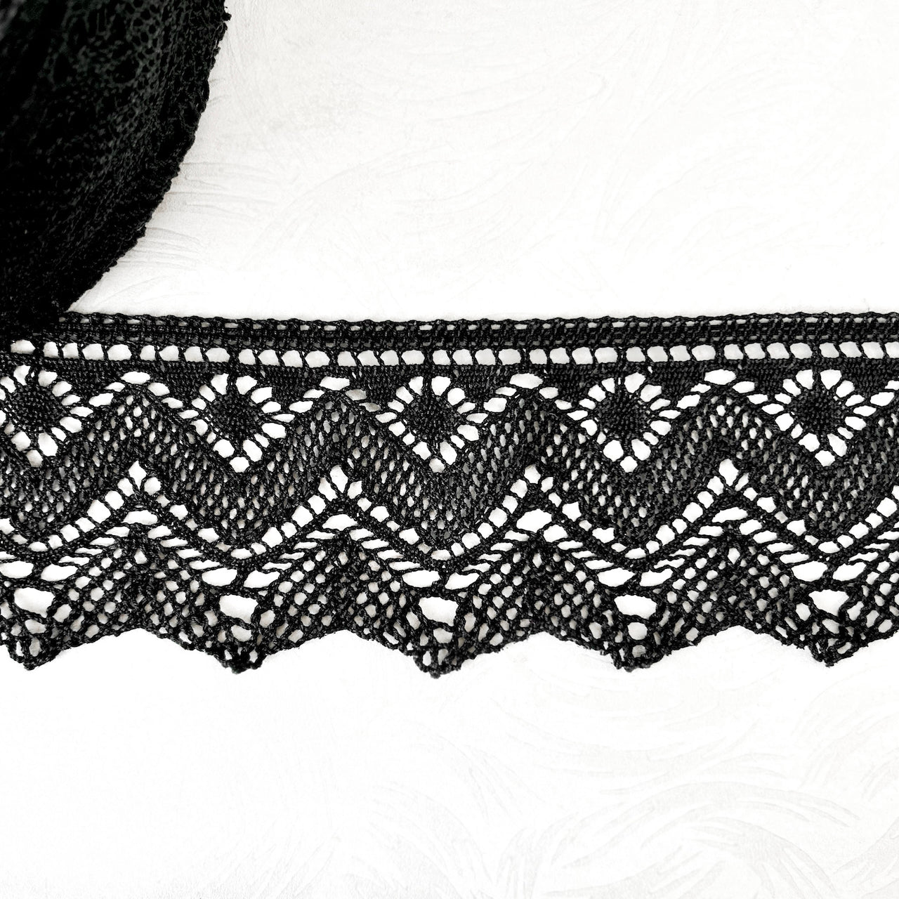    Wide_Point_Cluny_Lace