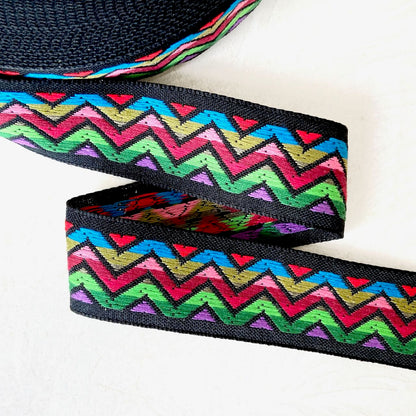     ZigZag_Jacquard_Ribbon