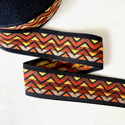     ZigZag_Jacquard_Ribbon