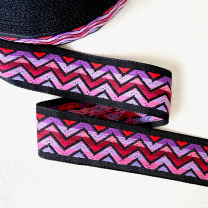     ZigZag_Jacquard_Ribbon